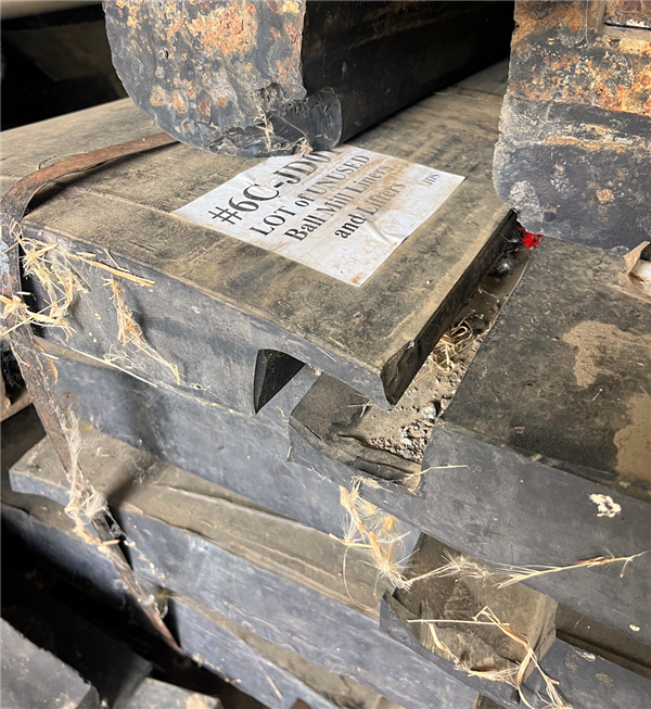 Lot Of (43) Unused Rubber Liners & Lifters For Hardinge Ball Mill)